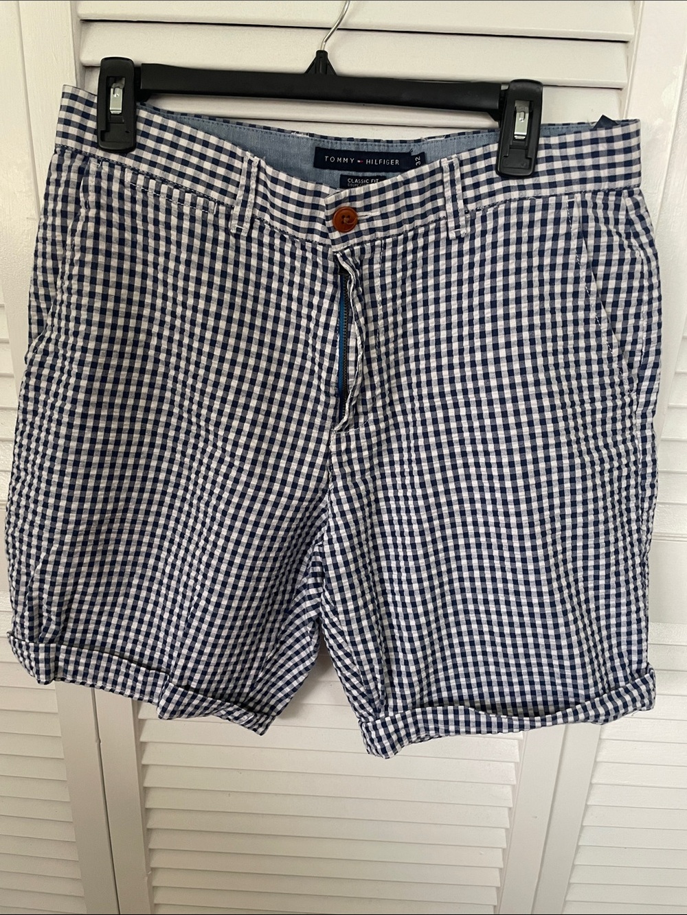 Tommy Hilfiger Men's Blue and White Gingham Flat Front Shorts